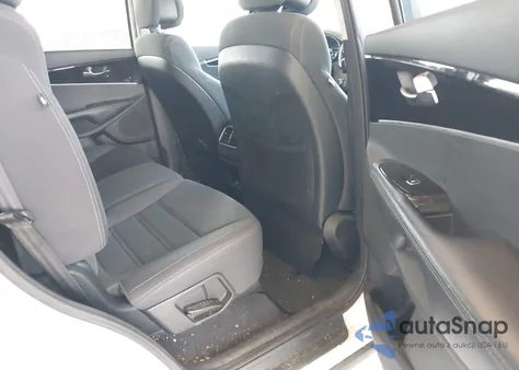 2016 Kia Sorento 2.4L Lx from USA, damaged, VIN 5XYPG4A39GG061751